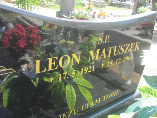Leon Matuszek 1921 Wieruszów podzamcze - Grobonet - Wyszukiwarka osób pochowanych