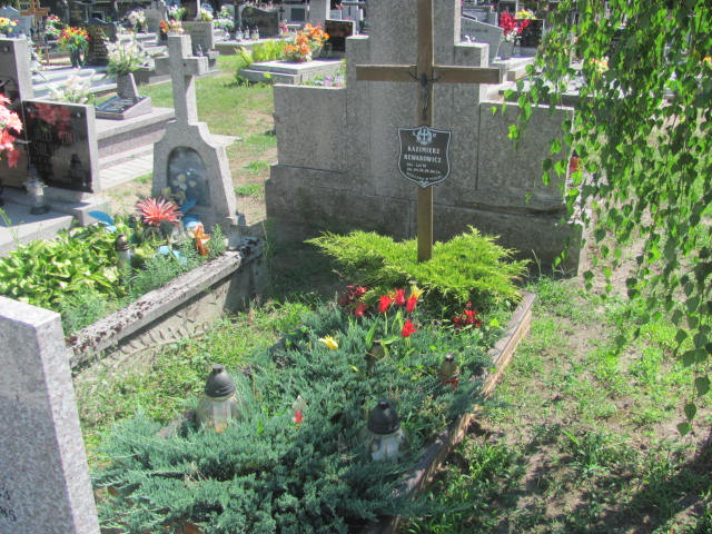 Kazimierz Rewakowicz 1942 Wieruszów podzamcze - Grobonet - Wyszukiwarka osób pochowanych